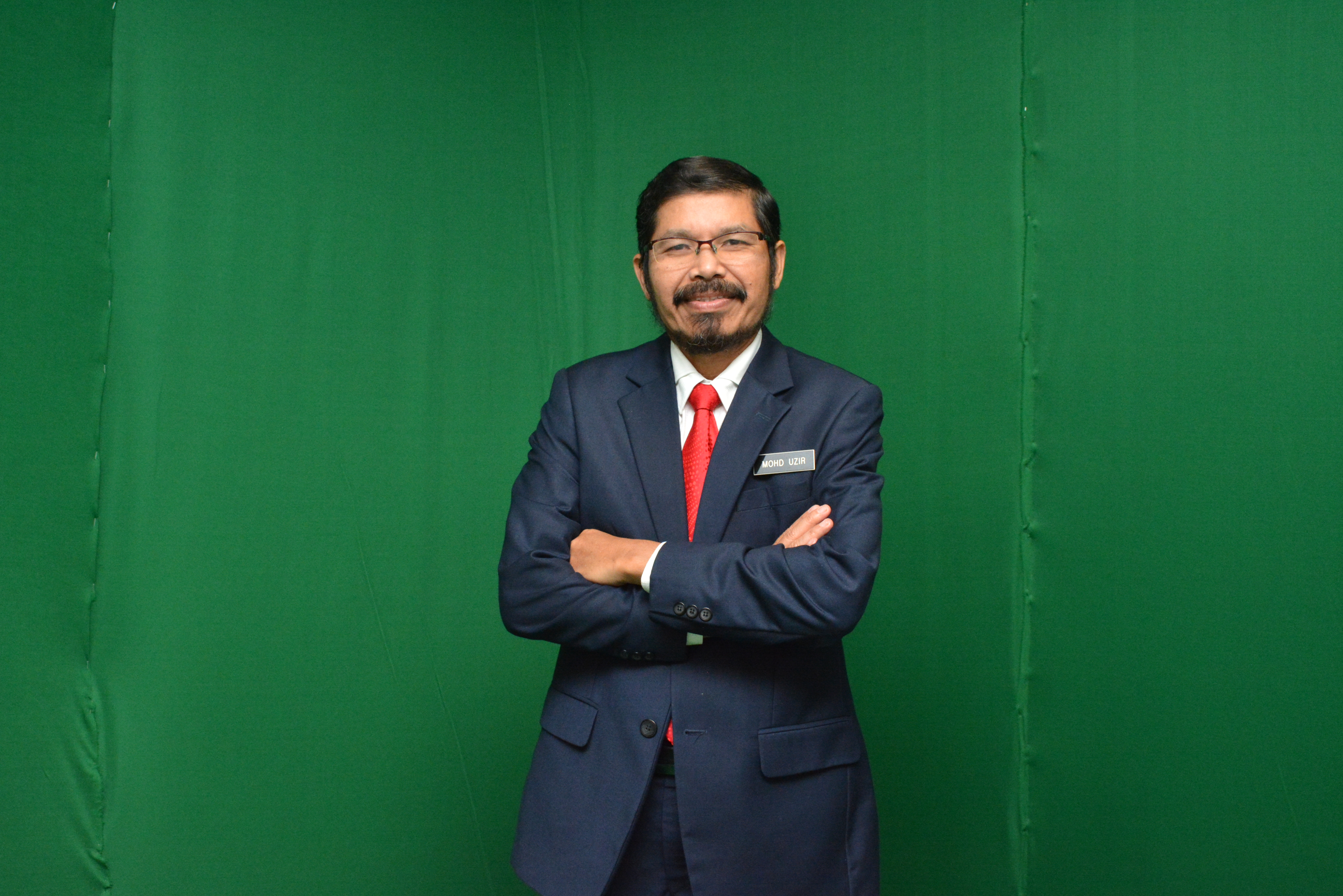 Dr. Mohd Uzir